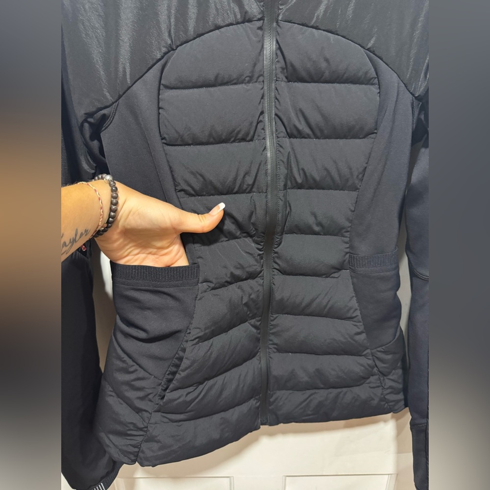 lululemon athletica Midnight Black Puffer Jacket - Picture 2 of 10